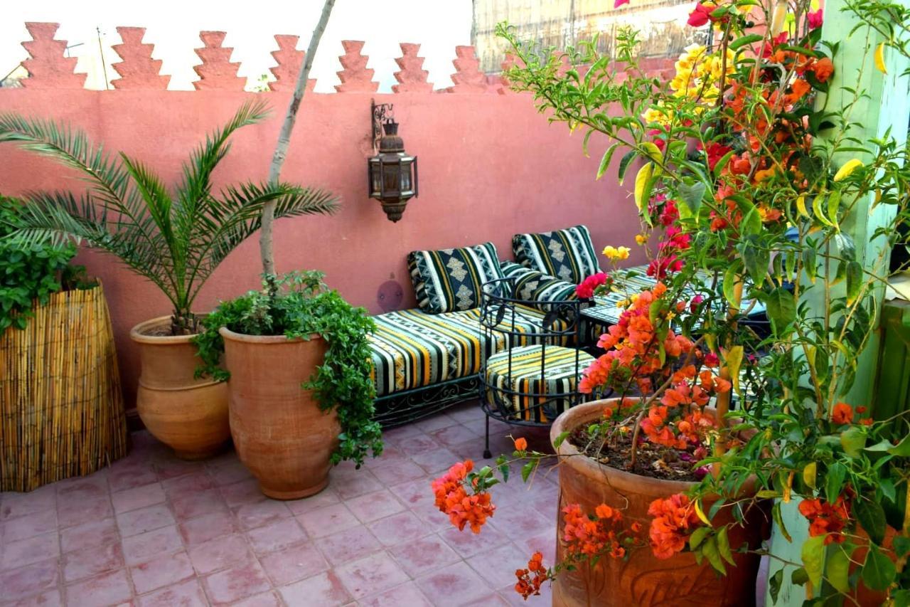 Sesame Guest house 3*