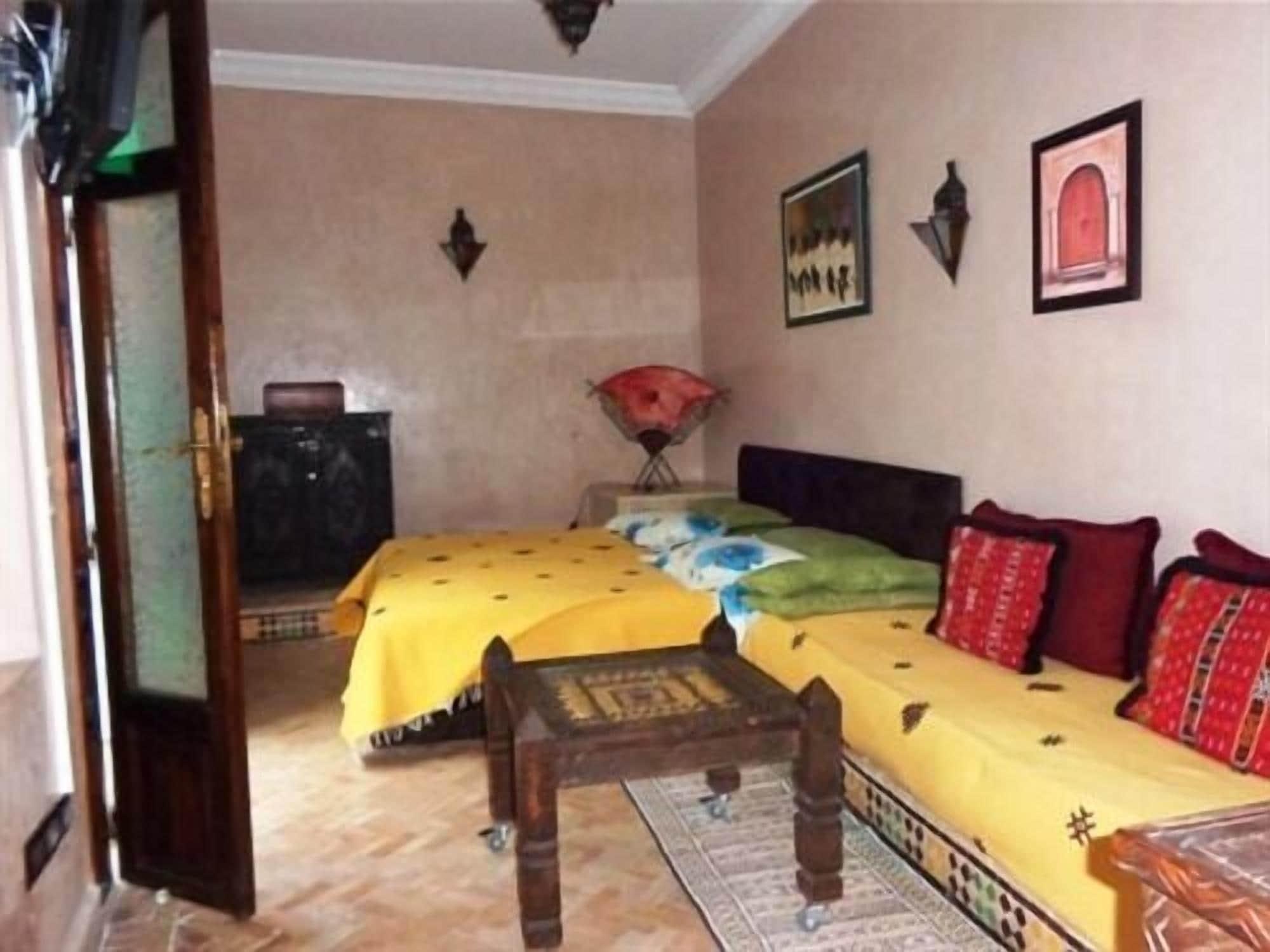 Guest house Sesame 3*